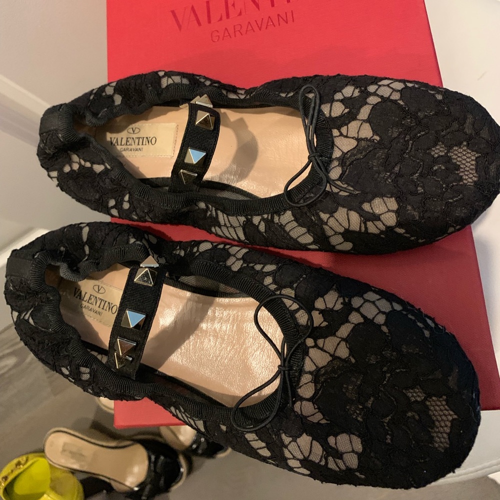 ballet flats